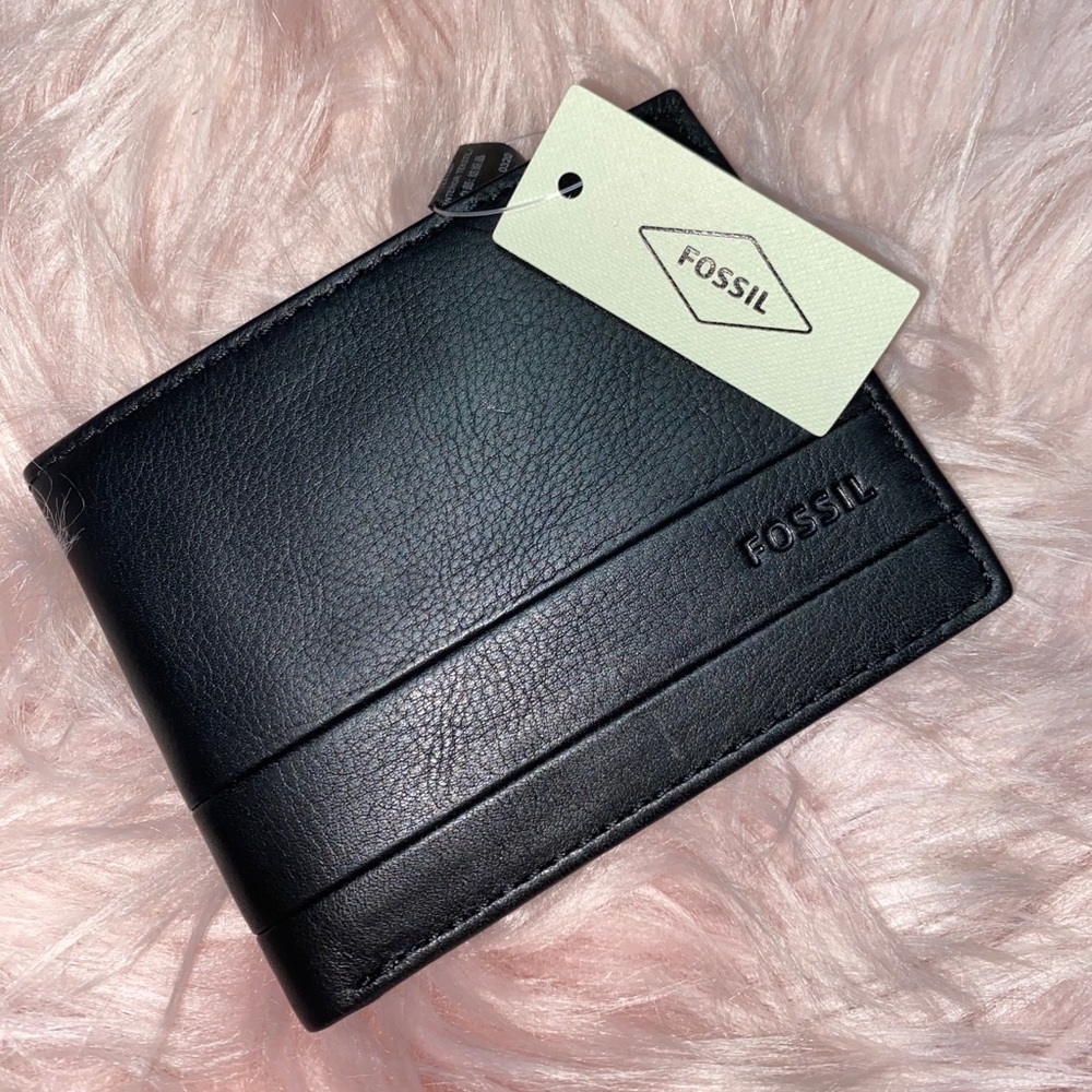 Fossil Wallet